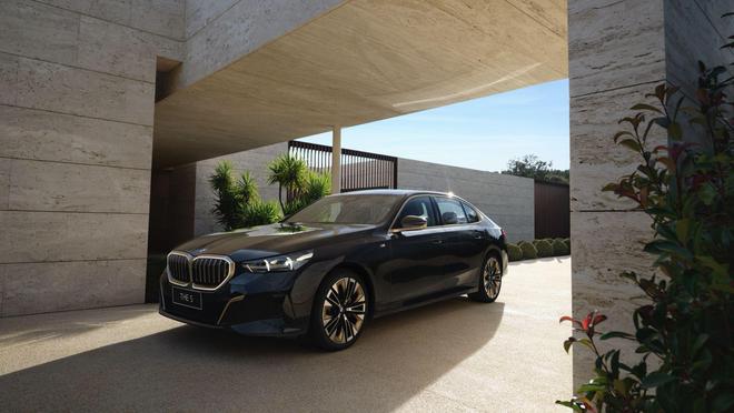 全新BMW 5系震撼上市不论油电树立智能豪华新标杆(图7)