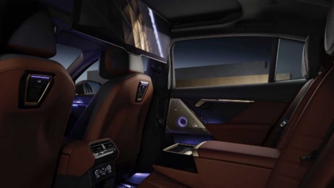 “油电双开” 开启BMW 5系“智能豪华”新起点(图7) “油电双开” 开启BMW 5系“智能豪华”新起点(图7)