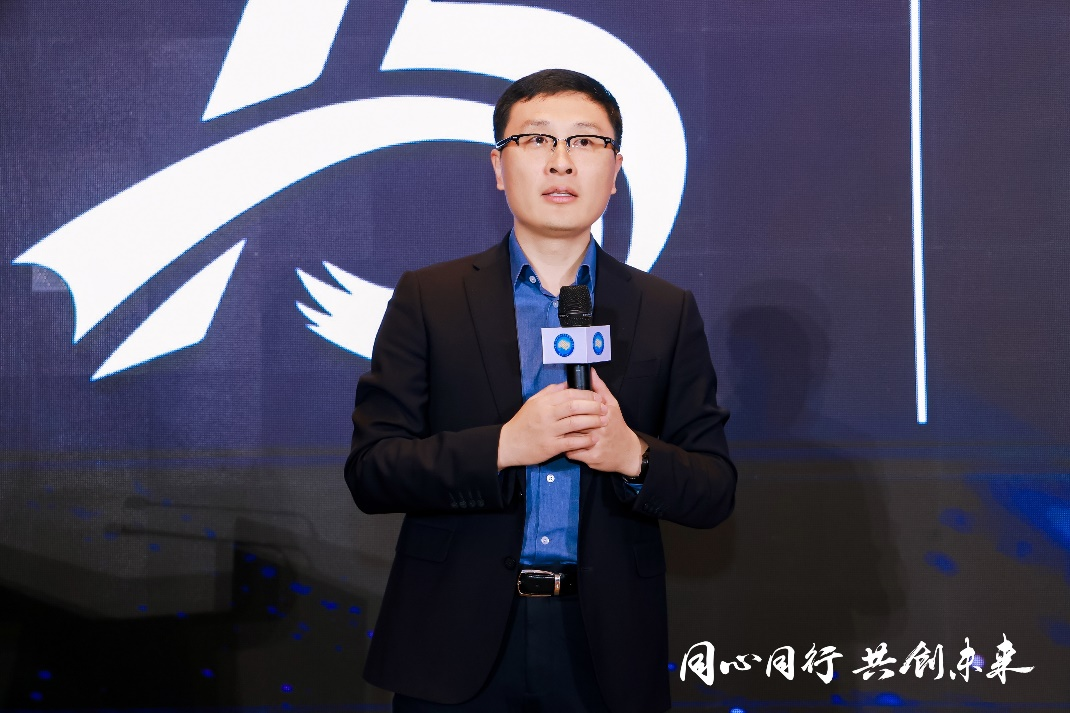 荣获 “2023年度数据中心设计样板项目”华为亮相第十五届中国优秀数据中心大会(图4)