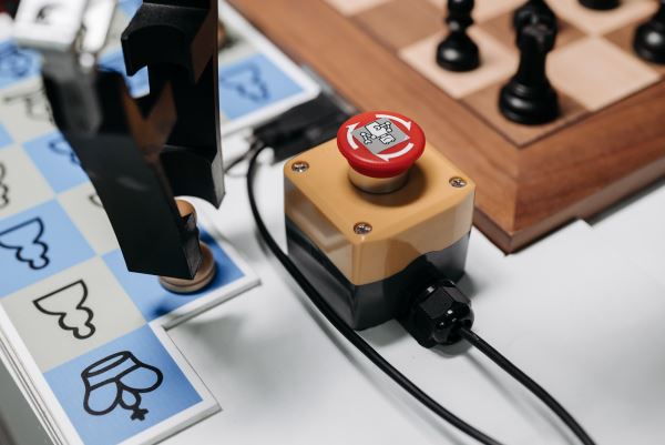 致联新能源深圳(新能源电动汽车充电桩供应商)